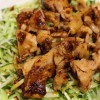 今日の飲みメニューは「きゅうりと鶏肉のピリ辛あえ」など。